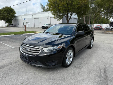 2018 Ford Taurus SE FWD photo