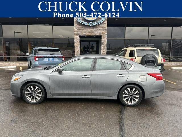 2017 Nissan Altima 2.5 SV FWD photo
