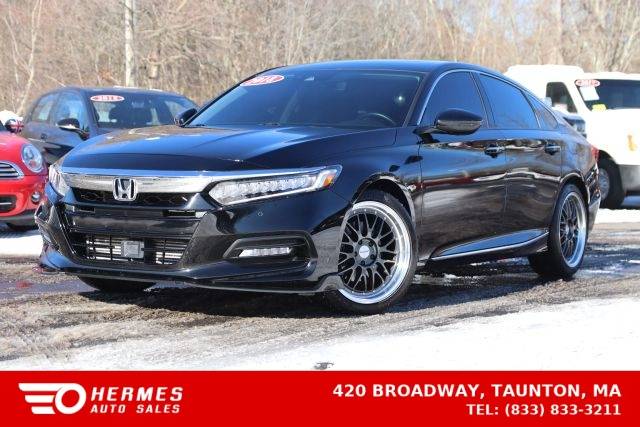 2018 Honda Accord Touring 2.0T FWD photo