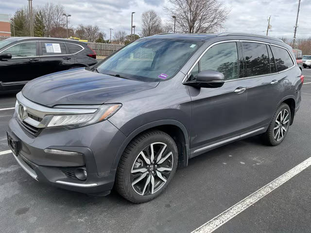 2019 Honda Pilot Touring 7-Passenger FWD photo