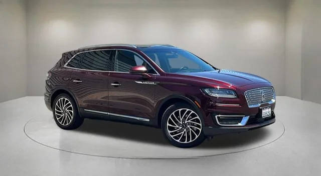 2019 Lincoln Nautilus Reserve FWD photo