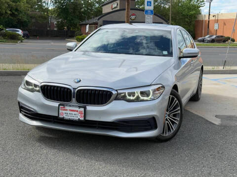 2019 BMW 5 Series 530e xDrive iPerformance AWD photo