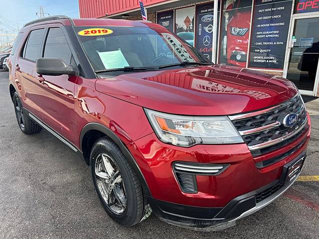 2019 Ford Explorer XLT FWD photo