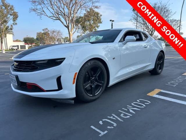 2019 Chevrolet Camaro 1LT RWD photo