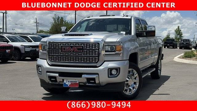 2019 GMC Sierra 2500HD Denali 4WD photo