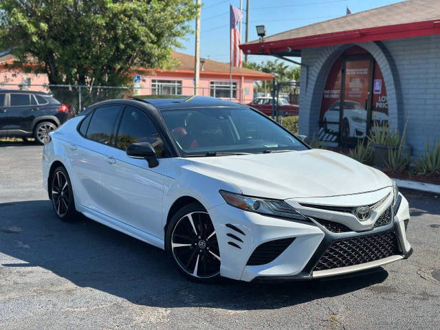 2019 Toyota Camry XSE V6 FWD photo