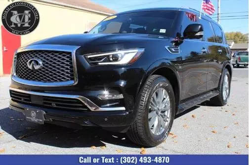 2018 Infiniti QX80  4WD photo