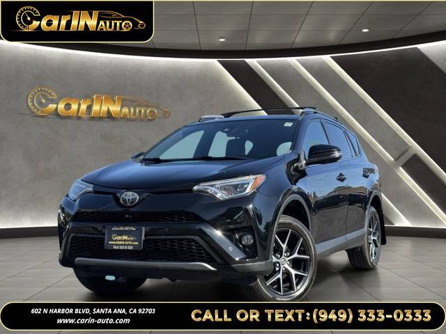 2018 Toyota RAV4 SE FWD photo