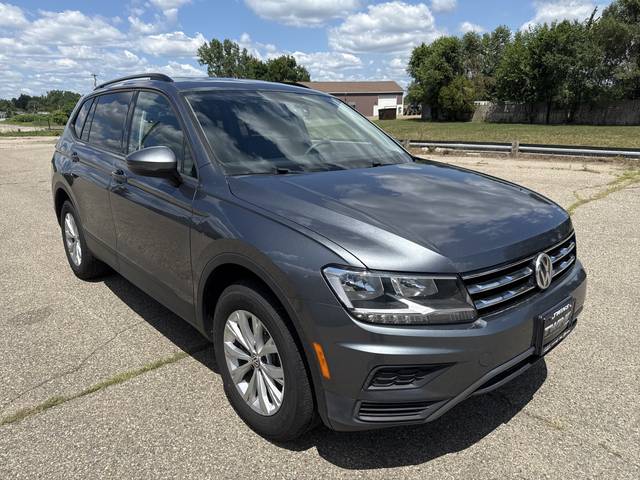 2019 Volkswagen Tiguan S AWD photo