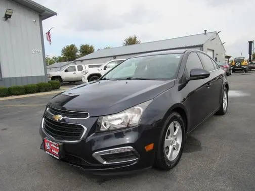 2015 Chevrolet Cruze LT FWD photo