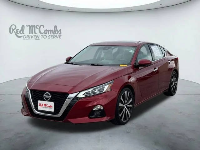2019 Nissan Altima 2.5 Platinum FWD photo