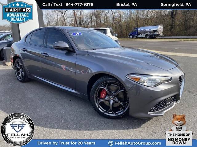 2019 Alfa Romeo Giulia Ti Sport AWD photo