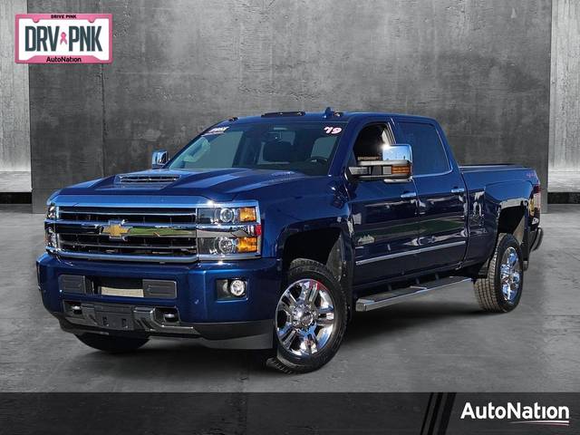 2019 Chevrolet Silverado 2500HD High Country 4WD photo