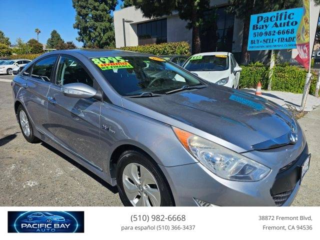 2015 Hyundai Sonata  FWD photo
