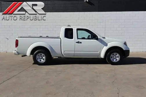 2019 Nissan Frontier S RWD photo