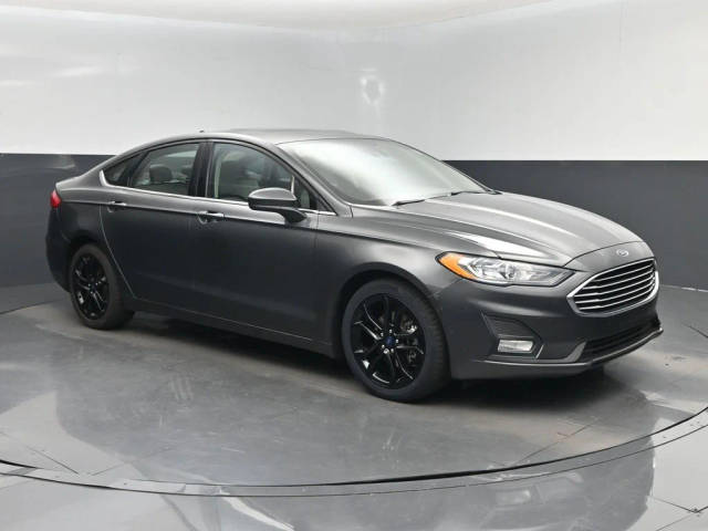 2019 Ford Fusion SE FWD photo
