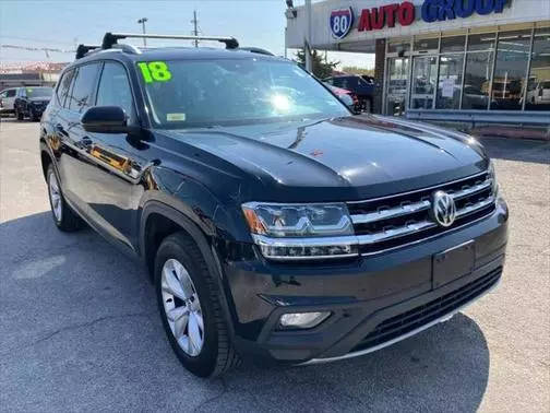 2018 Volkswagen Atlas 2.0T SE w/Technology FWD photo