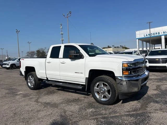 2019 Chevrolet Silverado 2500HD LT 4WD photo