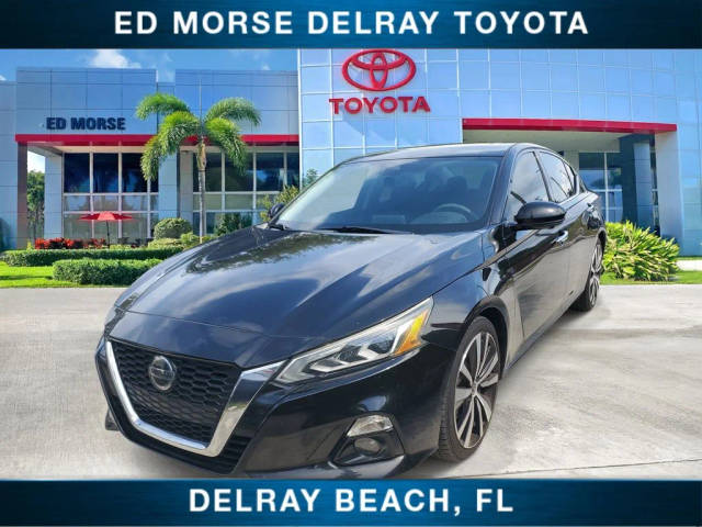 2019 Nissan Altima 2.5 Platinum FWD photo