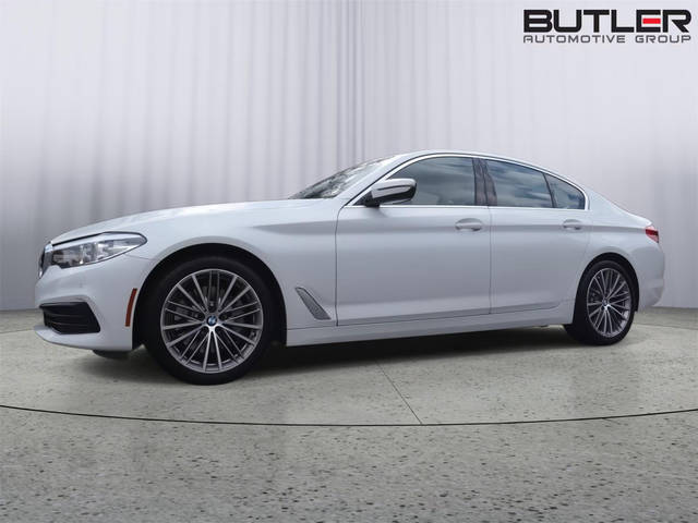 2019 BMW 5 Series 530i RWD photo