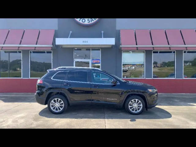 2019 Jeep Cherokee Latitude FWD photo