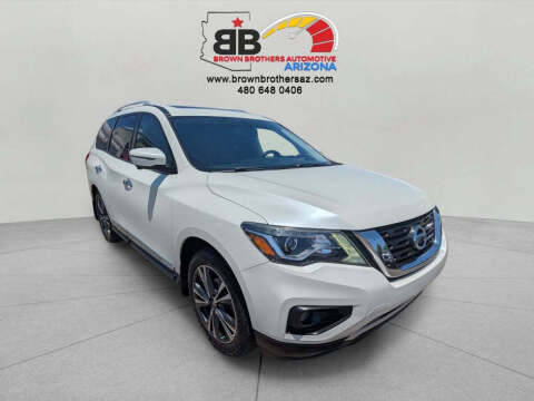 2019 Nissan Pathfinder Platinum FWD photo