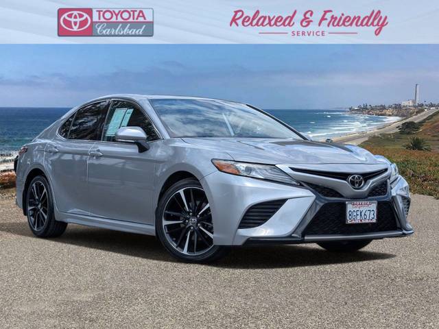 2019 Toyota Camry XSE FWD photo