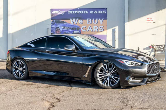 2017 Infiniti Q60 3.0t Premium RWD photo