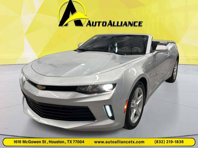 2018 Chevrolet Camaro 1LT RWD photo