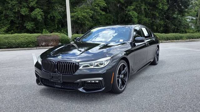 2019 BMW 7 Series 750i RWD photo