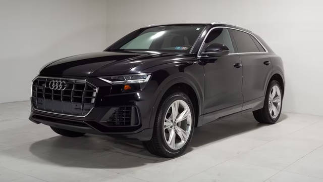 2019 Audi Q8 Premium AWD photo