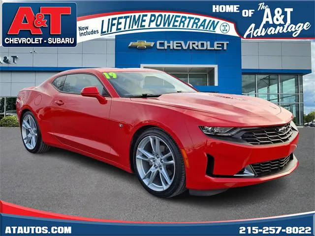 2019 Chevrolet Camaro 2LT RWD photo