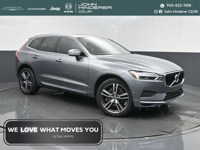2019 Volvo XC60 Momentum AWD photo
