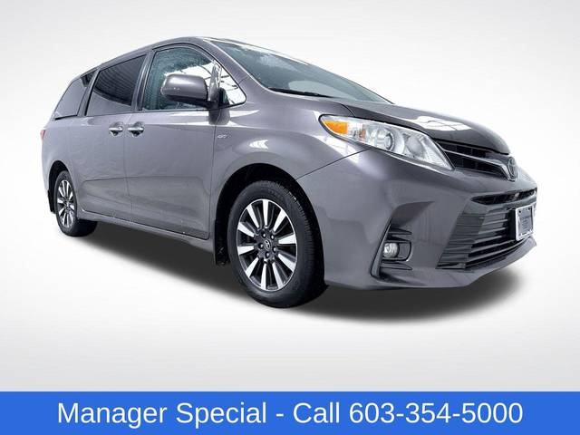 2019 Toyota Sienna XLE Premium AWD photo
