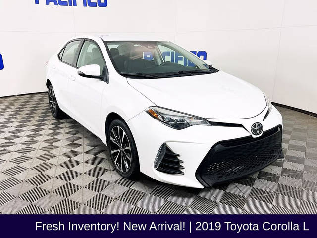 2019 Toyota Corolla SE FWD photo