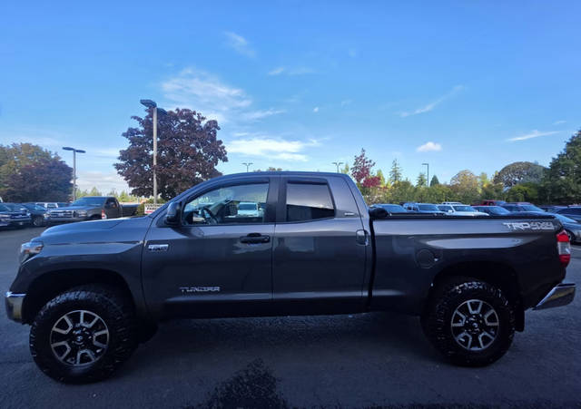 2019 Toyota Tundra SR5 4WD photo
