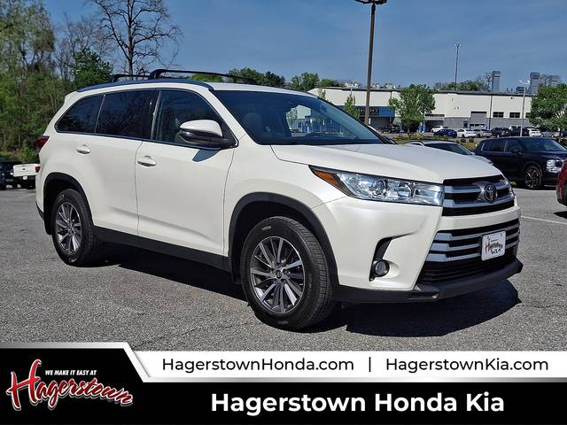 2019 Toyota Highlander XLE AWD photo