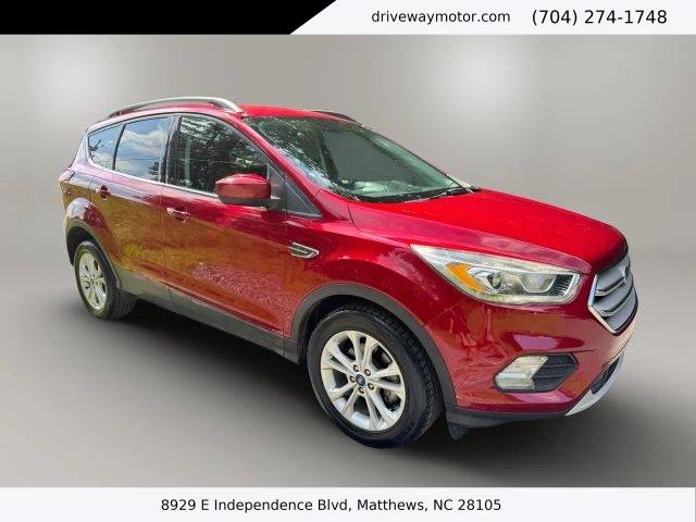 2019 Ford Escape SEL FWD photo