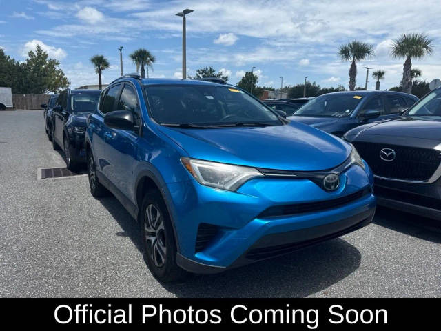 2018 Toyota RAV4 LE FWD photo