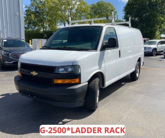 2018 Chevrolet Express Cargo  RWD photo