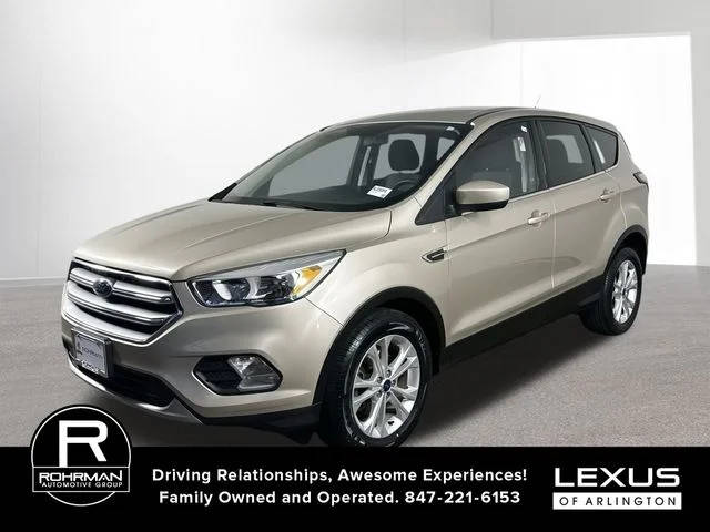 2017 Ford Escape SE FWD photo