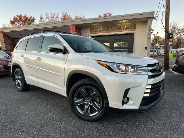 2019 Toyota Highlander Limited Platinum AWD photo