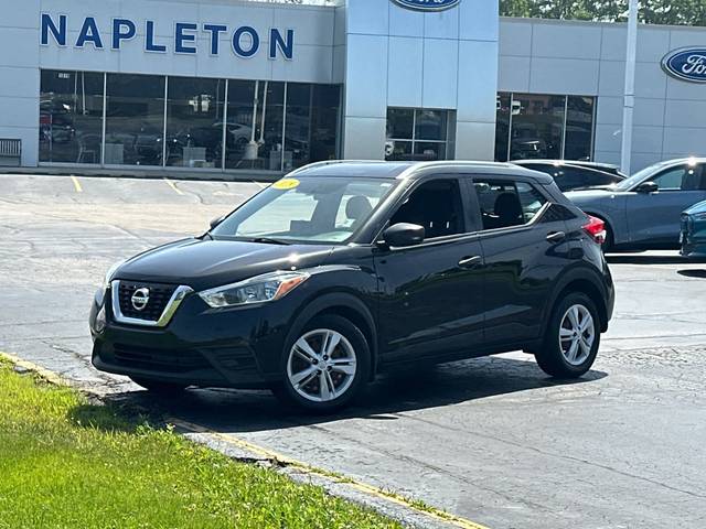 2018 Nissan Kicks S FWD photo