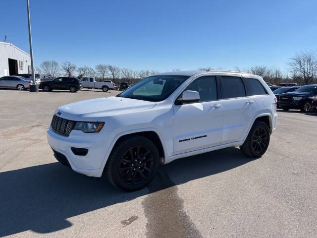 2019 Jeep Grand Cherokee Altitude RWD photo