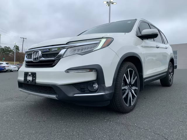 2019 Honda Pilot Touring 8-Passenger FWD photo