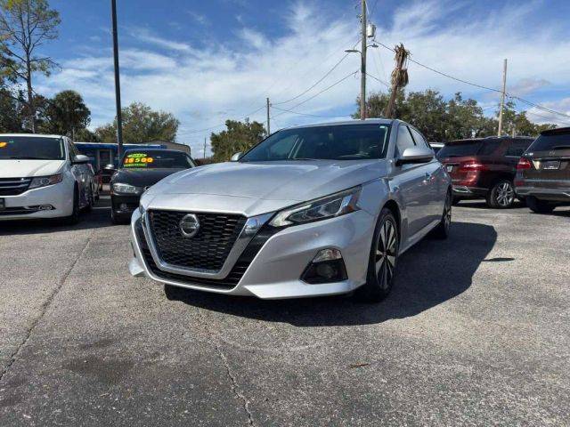 2019 Nissan Altima 2.5 SV FWD photo
