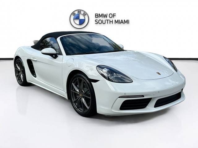 2019 Porsche Boxster  RWD photo