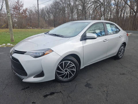 2019 Toyota Corolla LE FWD photo