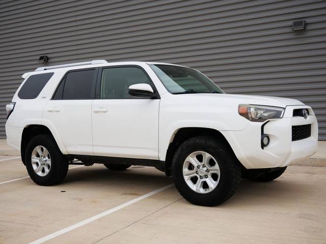 2015 Toyota 4Runner SR5 4WD photo