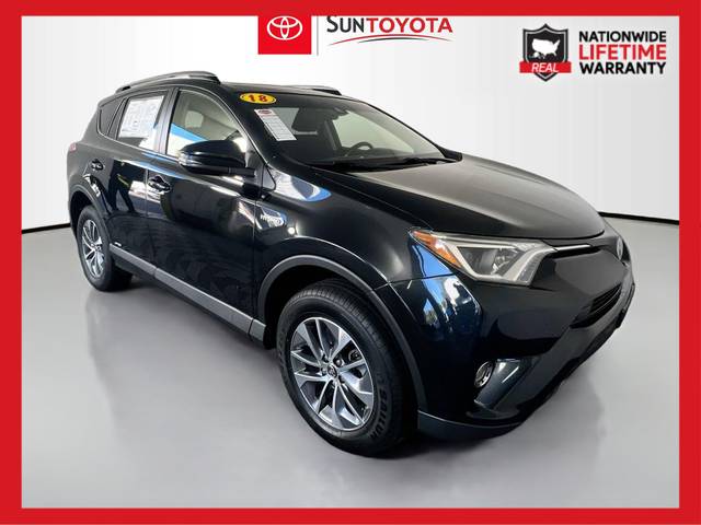 2018 Toyota RAV4 Hybrid XLE AWD photo